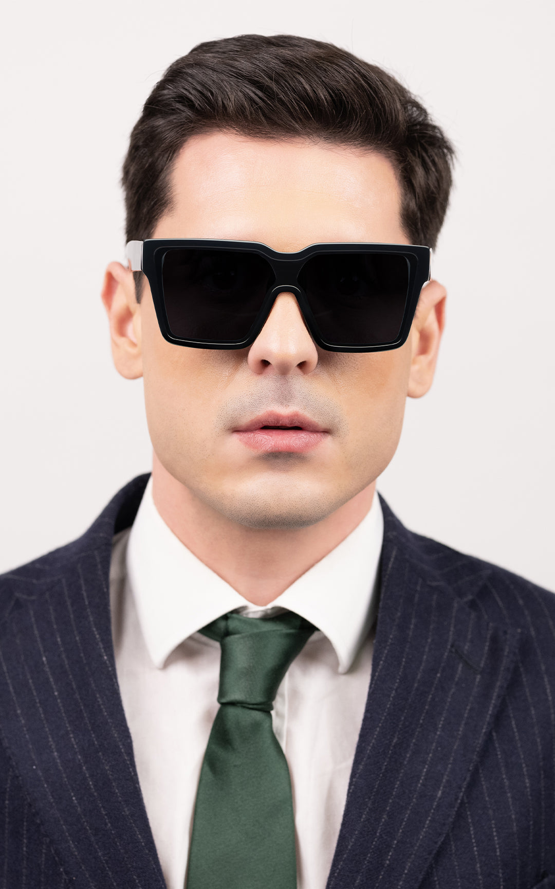 Acropolis / Black + Dark Black Lens - Enzo Attini