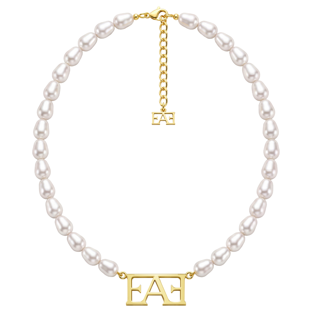 Statement Pearl Necklace / Varëse.