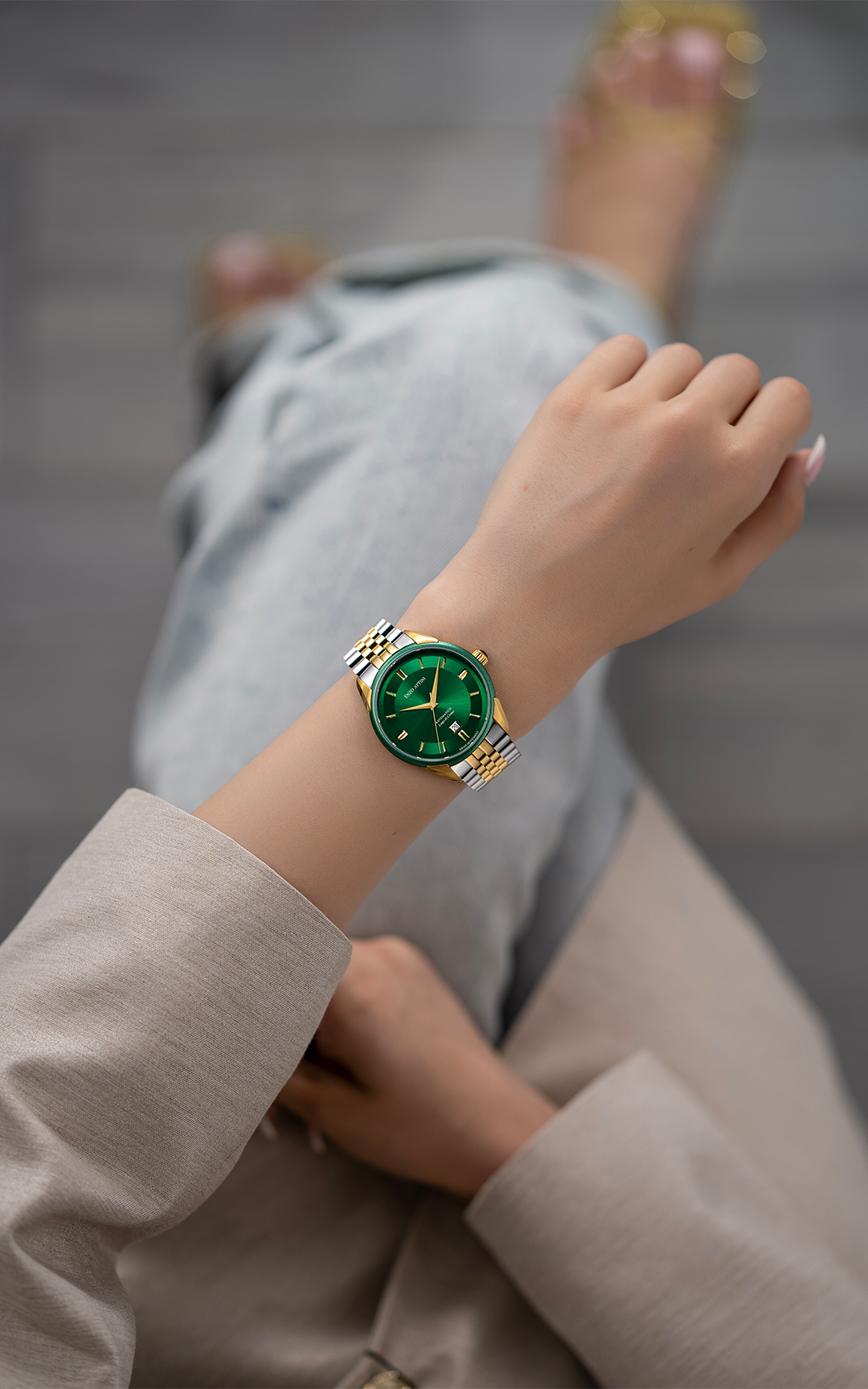 "Lago di Como" Automatic  - President Bracelet  / Swiss Movement.