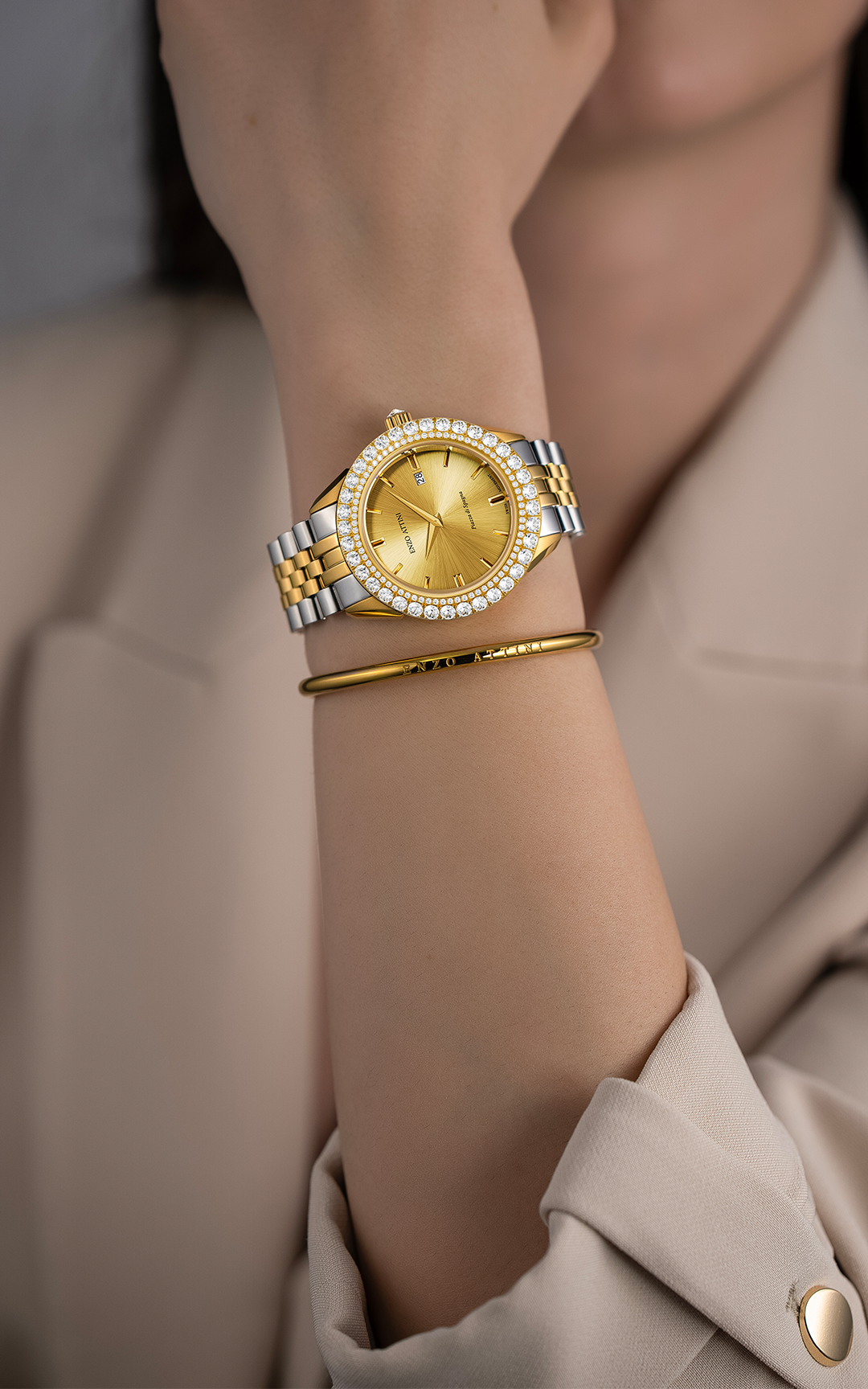 NEW Piazza di Spagna, Roma / President Bracelet, Silver & Gold Color, Swiss Movement.