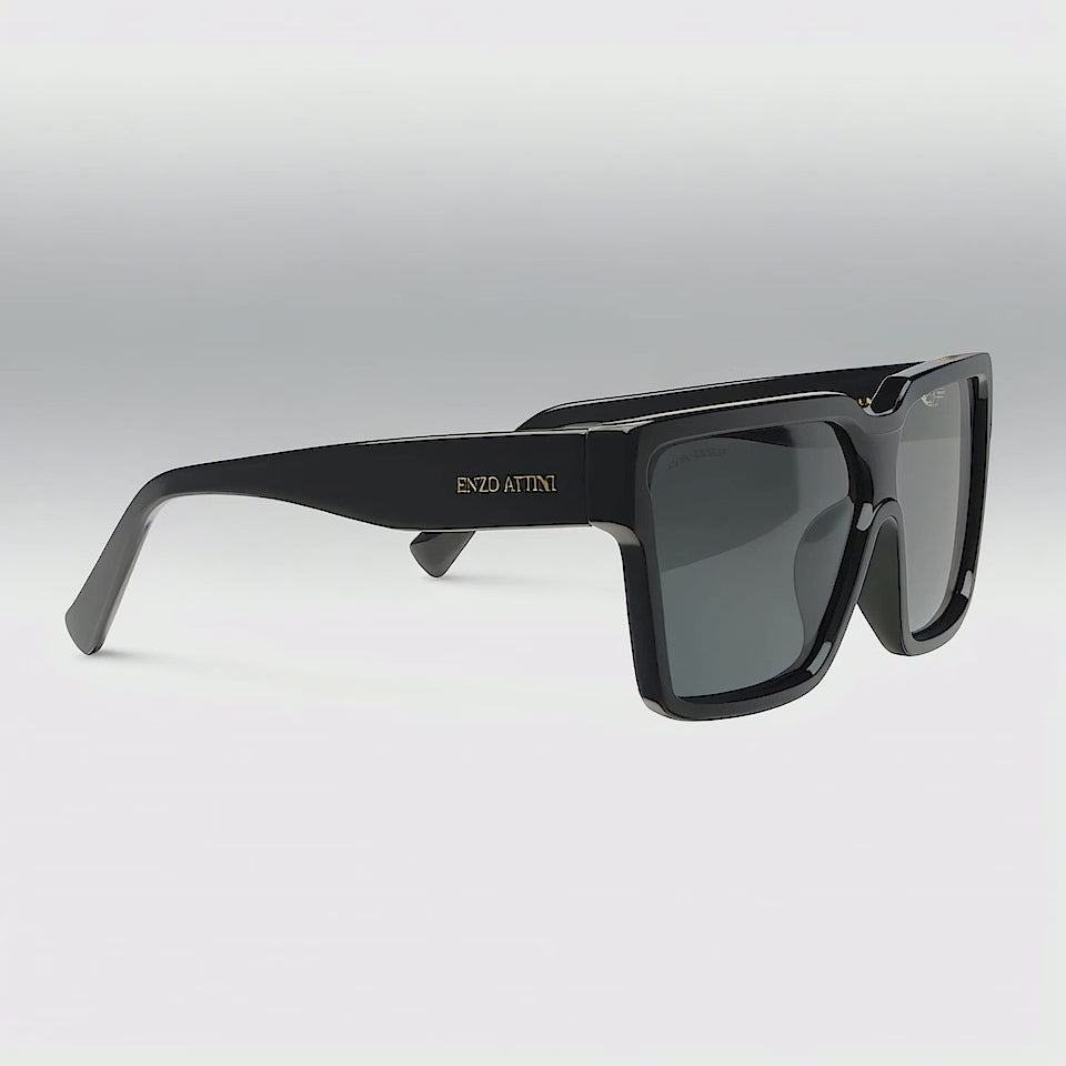 Acropolis / Black + Dark Black Lens.