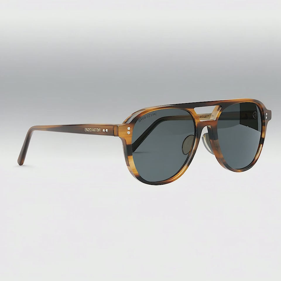 Syze Enzo Attini - Piazza del Duomo / Light Brown + Dark Black Lens. Për femra
