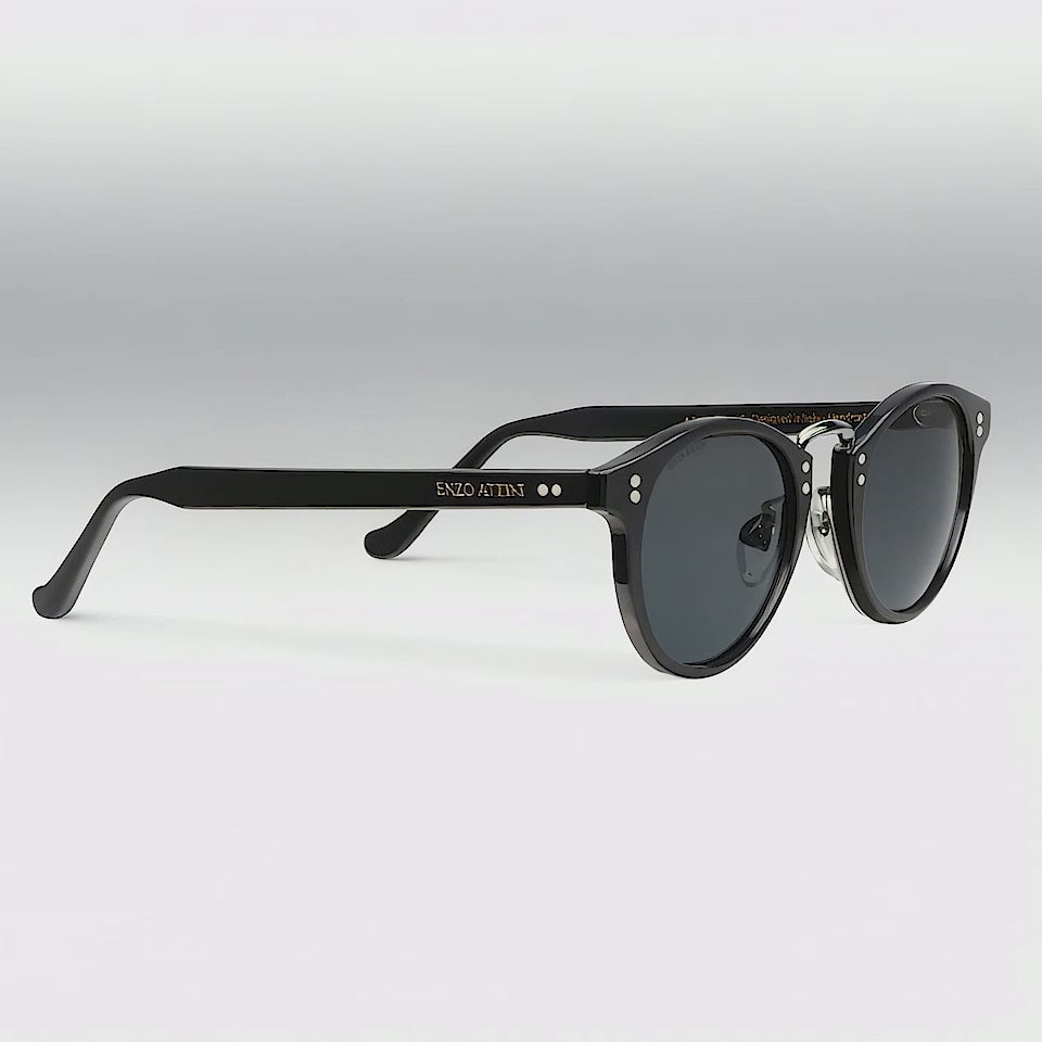 Portofino / Black + Dark Black Lens.