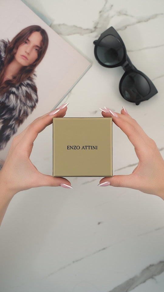 Eternal / Black Color.