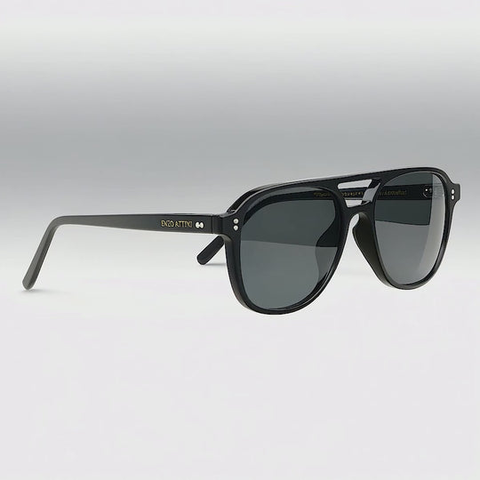 Piazza del Duomo / Black + Dark Black Lens.