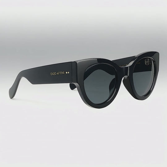 Trulli / Black + Dark Black lenses.