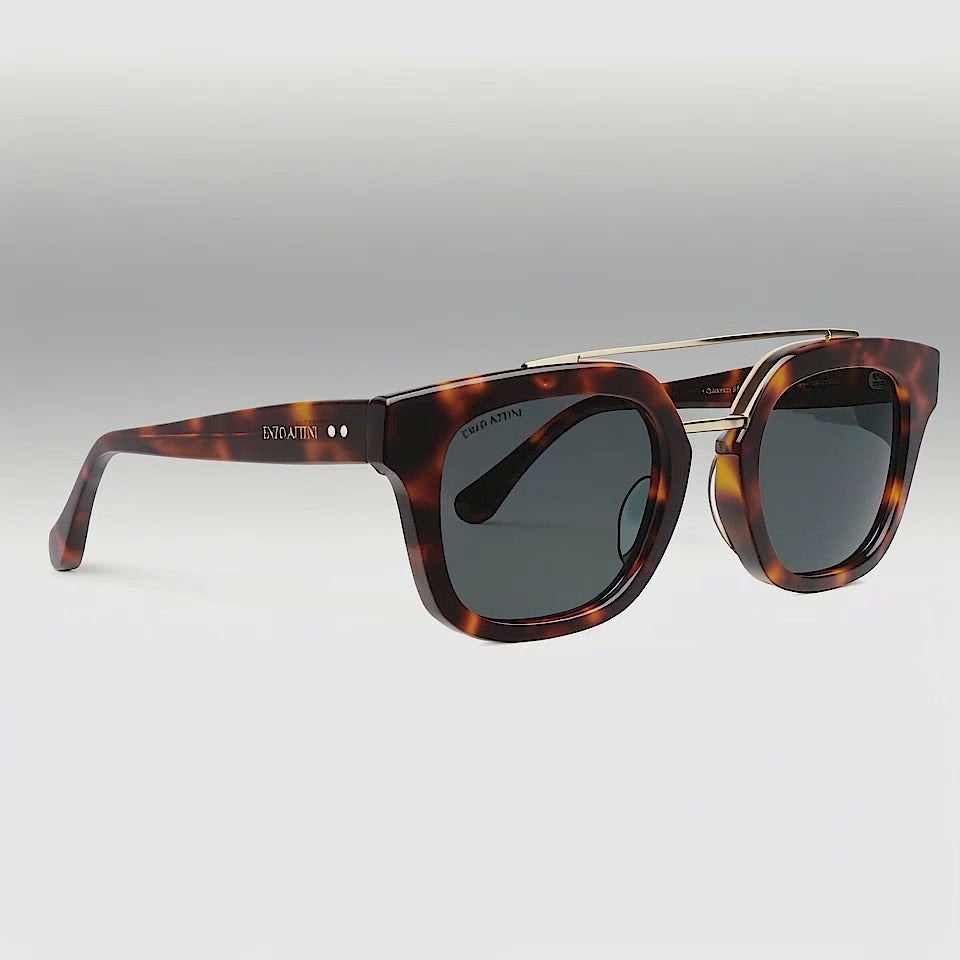 Colosseo di Roma / Tortoise Red + Dark Black Lens.