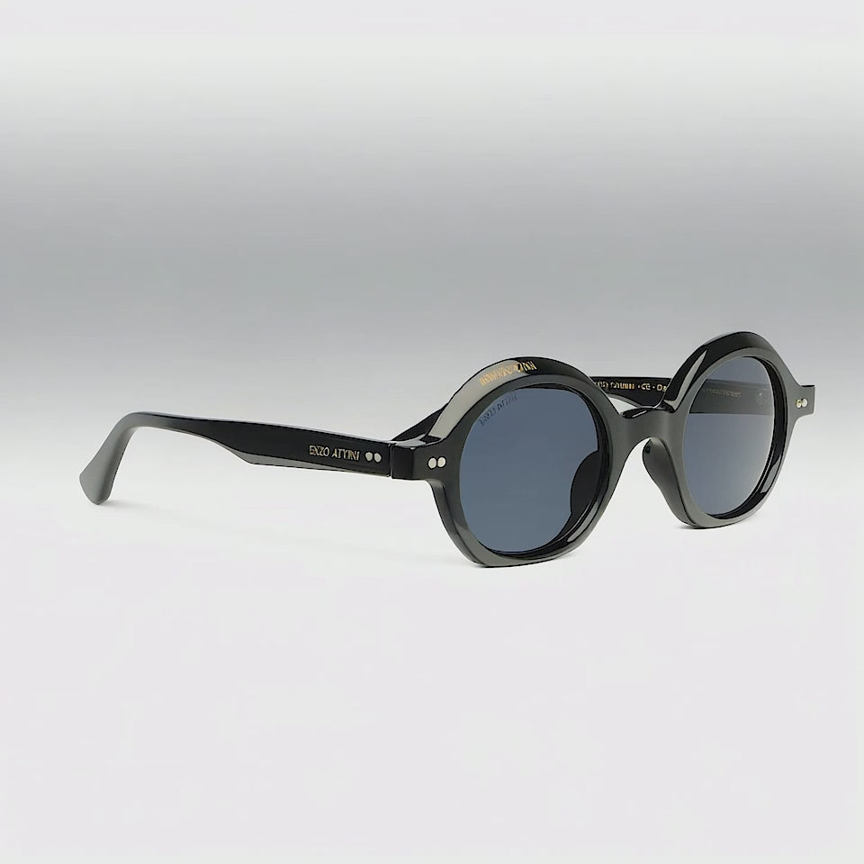 De Gooyer Windmill / Black + Dark Black Lens.