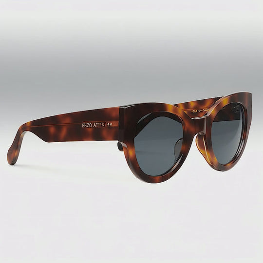 Trulli / Tortoise Red + Dark Black Lens.