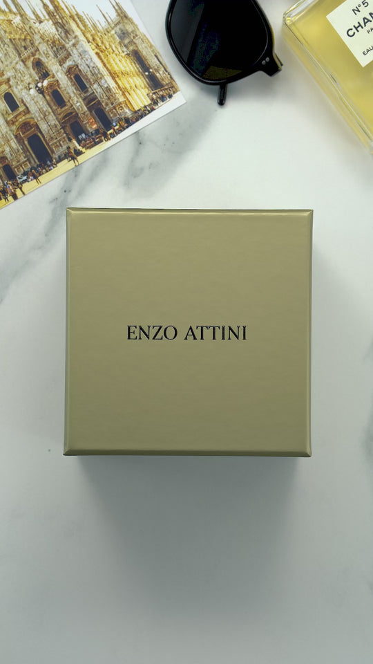 NEW Piazza del Duomo, Milano / President Bracelet, Gold Color, Swiss Movement.