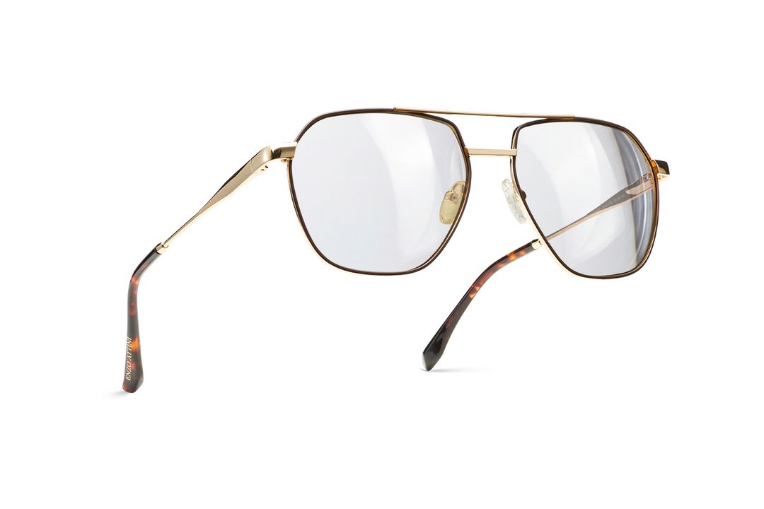 Syze optike për femra modeli Niagara Falls nga Enzo Attini me skelet  gold, lentet me mbrojtje UV 400, anësore